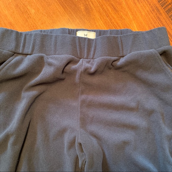 Dudley Stephen’s Fleece Pants - Picture 3 of 12